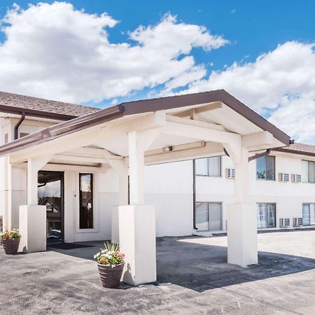 Hotel Super 8 by Wyndham Belle Fourche SD Exterior foto