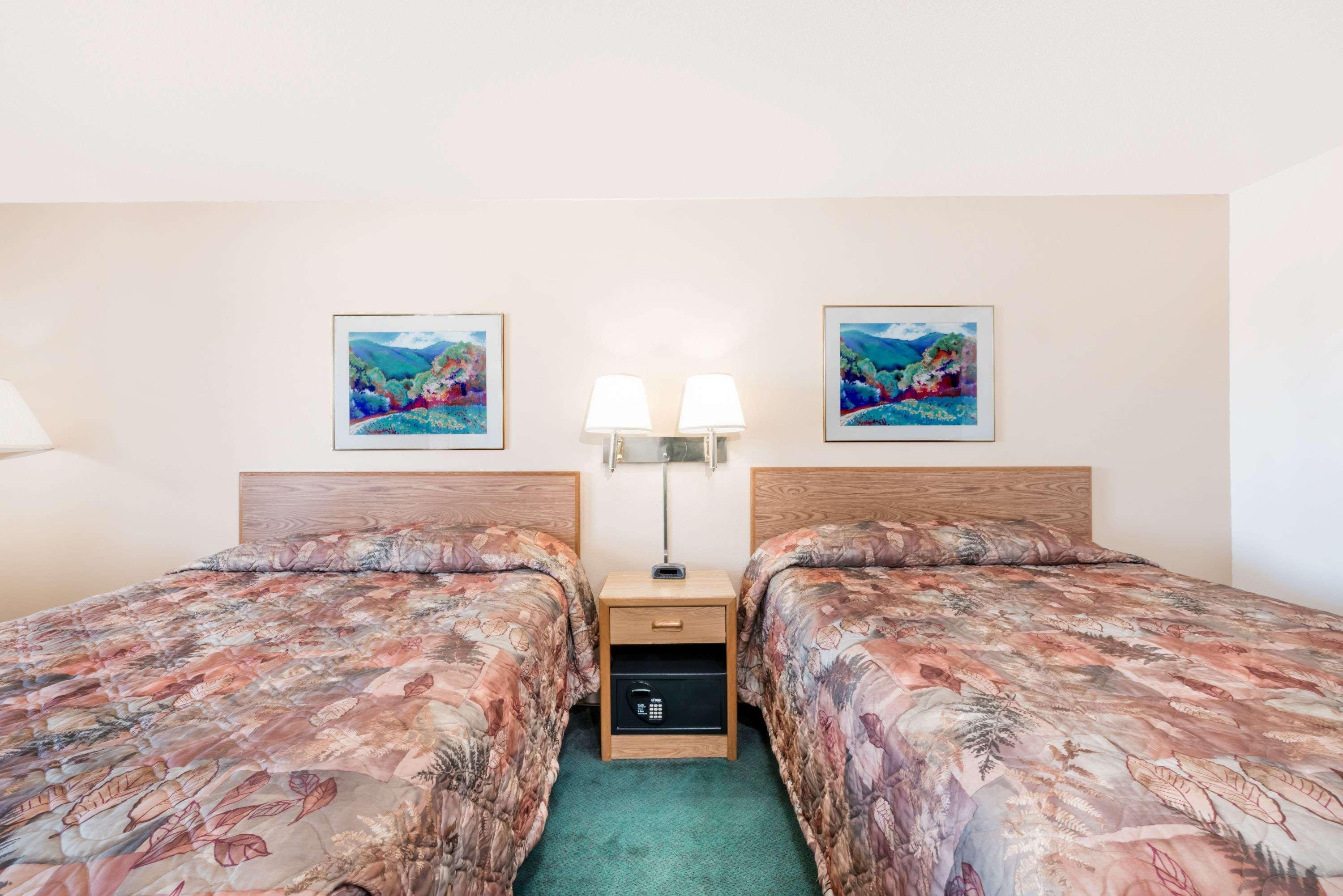 Hotel Super 8 by Wyndham Belle Fourche SD Exterior foto